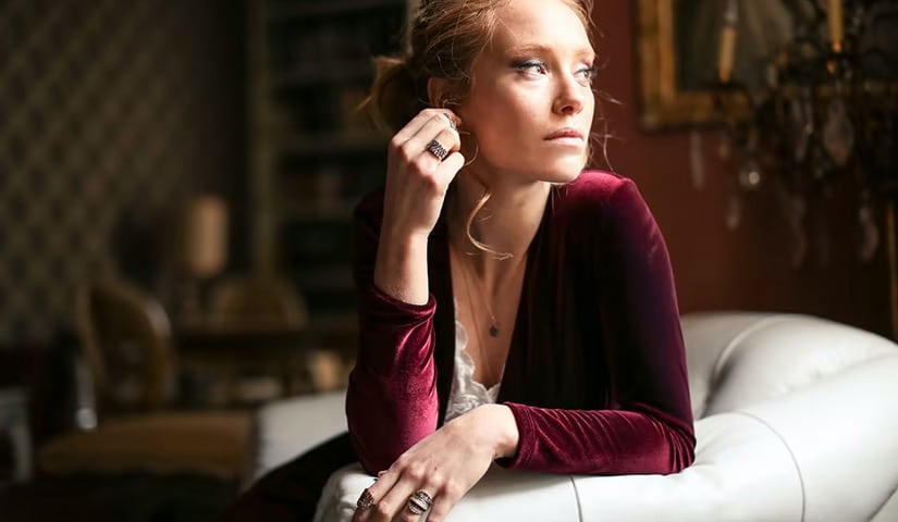 Hot and Seductive Mature VR Models 1